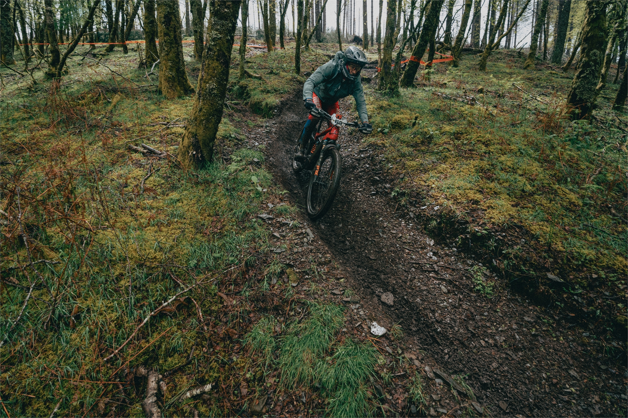Formação de Pilotagem Enduro E-MTB